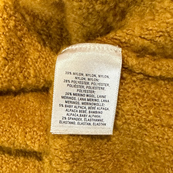 Anthropologie Sweater - Picture 7 of 8